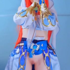 #草莓羽衣 #cosplay #白嫩 #福利姬 #少女