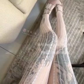 #九条南无 #自慰 #丝袜 #道具 #喷水