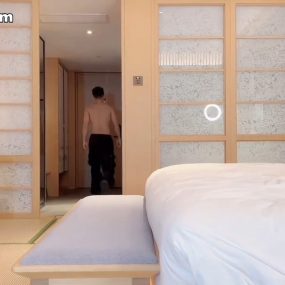 【榨汁机】绝美嫩模，性奴体制 被射后还要清理肉棒