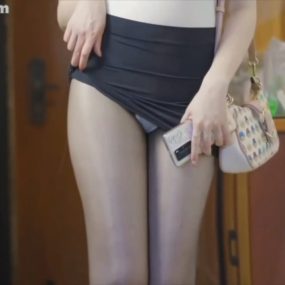 Natsuko夏夏子 – OL灰机杯